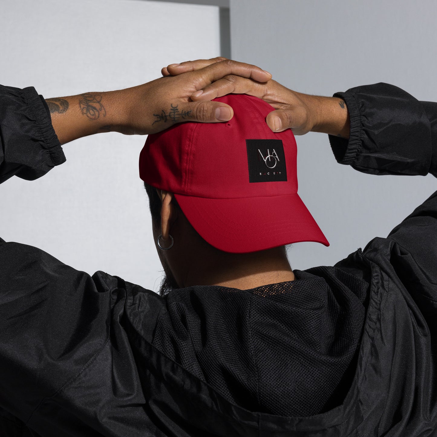 stylish jockey hat Cranberry